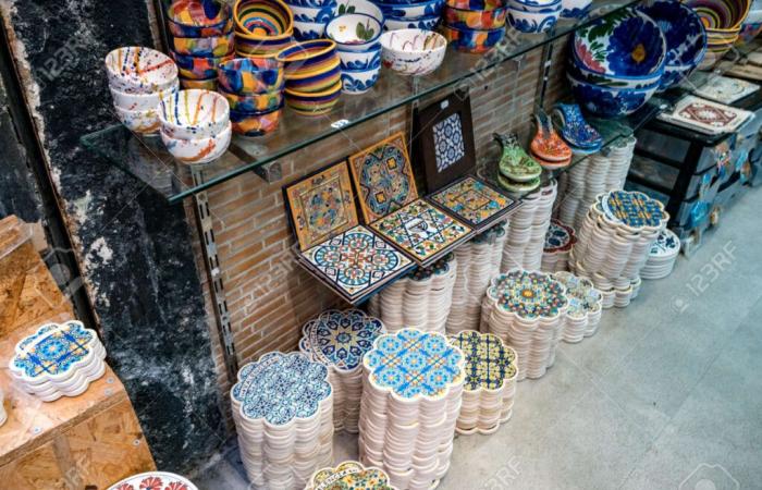 After the Algerian disengagement, Morocco to the rescue of the Spanish ceramics sector