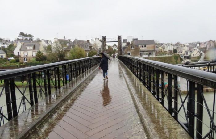 significant amounts of rain for several days in Morbihan