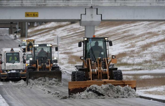 From Texas to Florida, a rare winter storm brings historic snowfall : The Picture Show : NPR