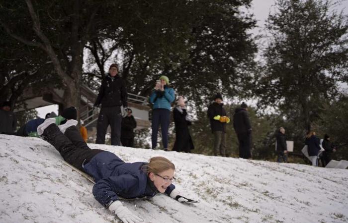 From Texas to Florida, a rare winter storm brings historic snowfall : The Picture Show : NPR