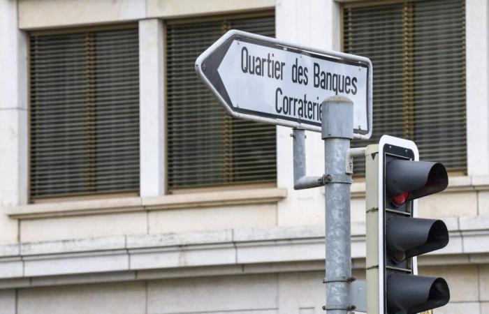 Discovery of a suspicious package in the banking district of Geneva