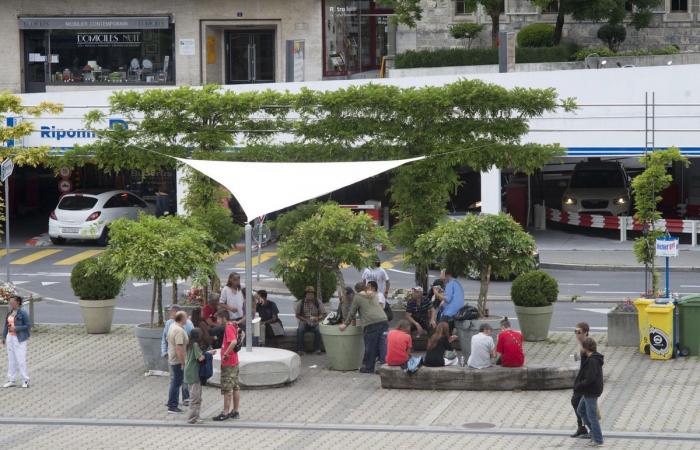 Lausanne: folded thong, where are the marginalized people of Riponne?