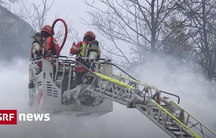 Major fire in recycling center in Kaiseraugst AG – News