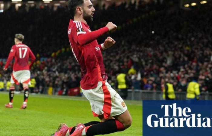 Fernandes grabs late Manchester United winner to ruin Rangers’ magic moment | Europa League