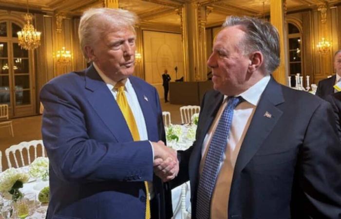 The evil uncle Donald against the nice papa Legault