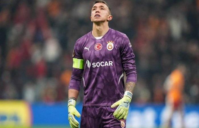 Muslera, who got wet, was shattered: He informed Okan Buruk and the Management of his decision – Last Minute Sports News