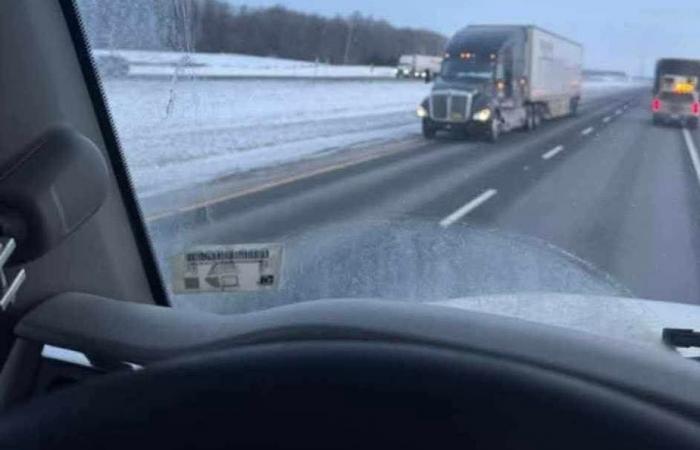 Montérégie | A trucker asleep at the wheel drove the wrong way on Highway 20