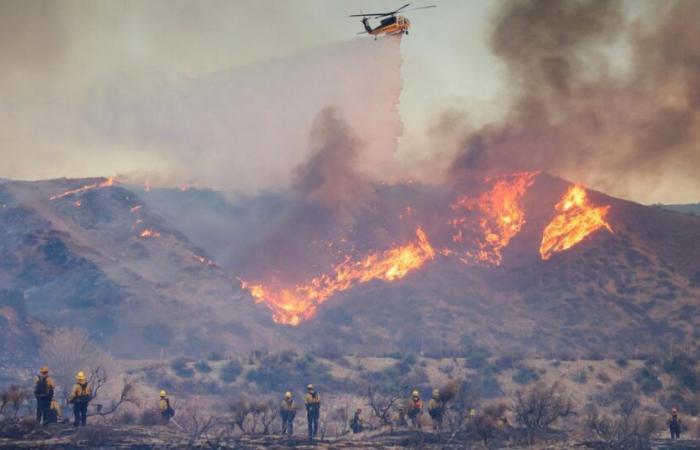 Apocalyptic aerial images of the new fire threatening Los Angeles