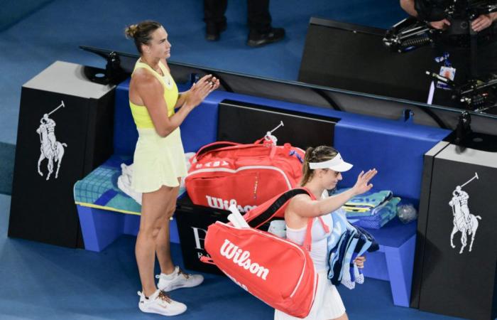 Paula Badosa points out the biggest difference between Iga Swiatek and Aryna Sabalenka after losing the Australian Open semi-final