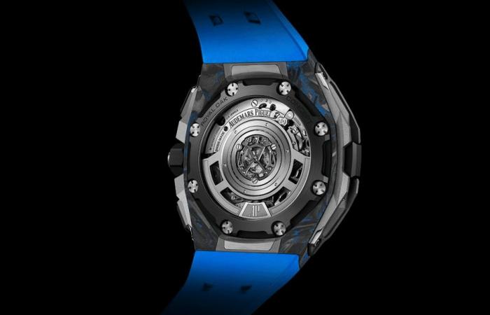 a futuristic watch that revolutionizes watchmaking