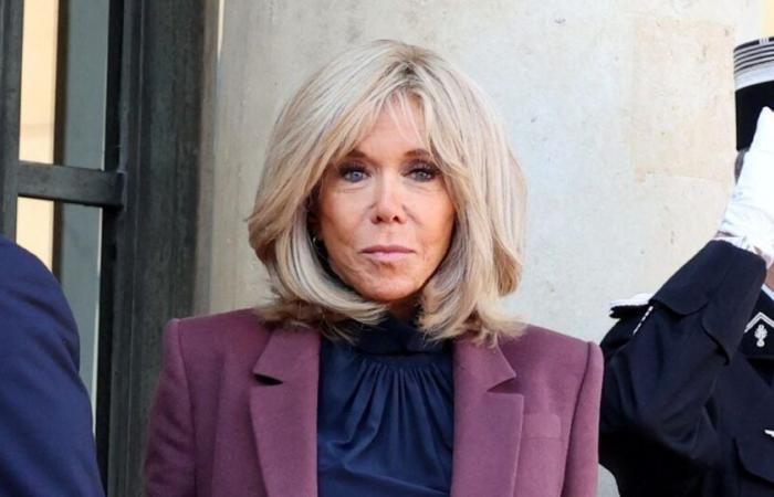 “She is not doing very well”: Brigitte Macron tested but still standing, those around her break the silence