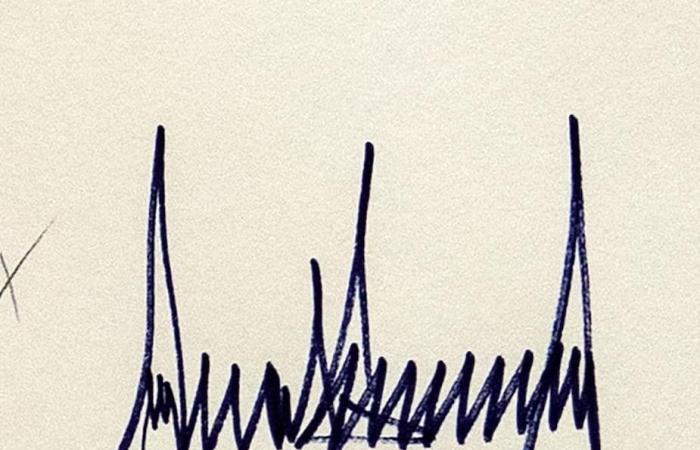 Here is what Donald Trump’s signature reveals about him, according to an expert