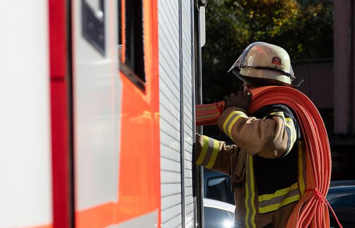 Recycling plant on fire in Kaiseraugst (AG)