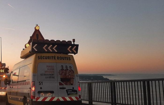 Loire-Atlantique roads agents save a life at the Saint-Nazaire bridge