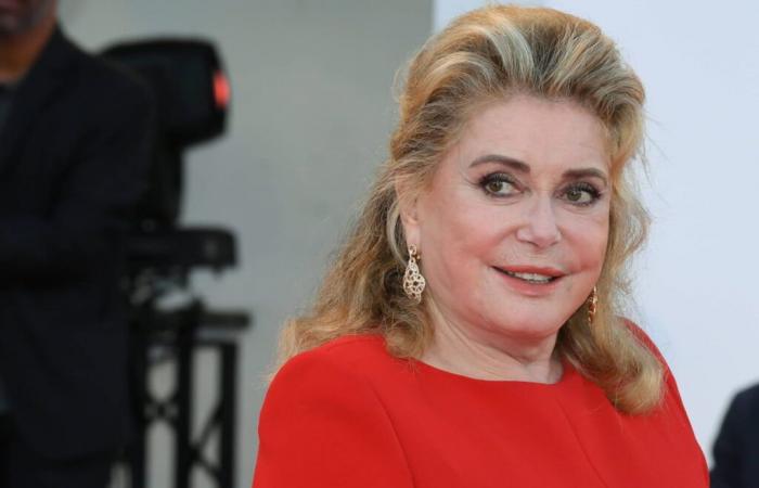 At 81, Catherine Deneuve wears her white hair with unparalleled class