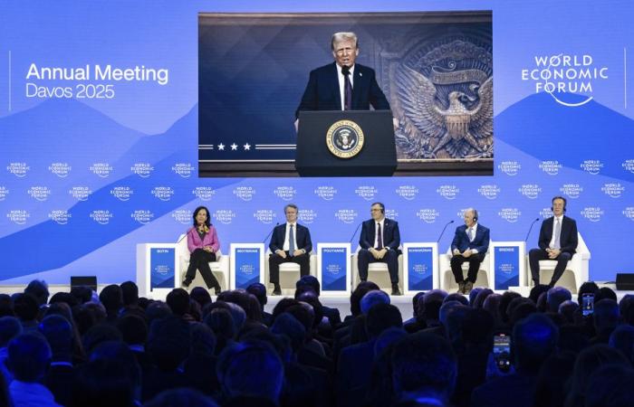 Davos Economic Forum | Come to America or pay taxes, says Trump