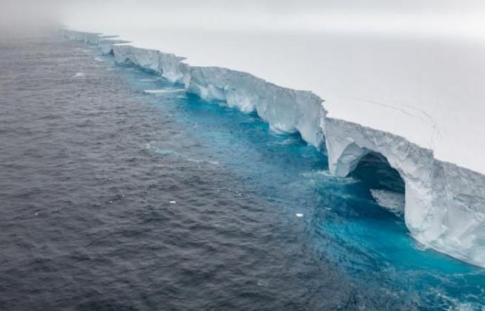 World's largest iceberg moves towards British island, threatens emperor penguins