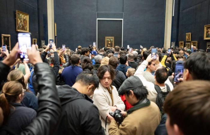 “There are so many people for the Mona Lisa that I prefer to leave”: the Louvre museum saturated with visitors