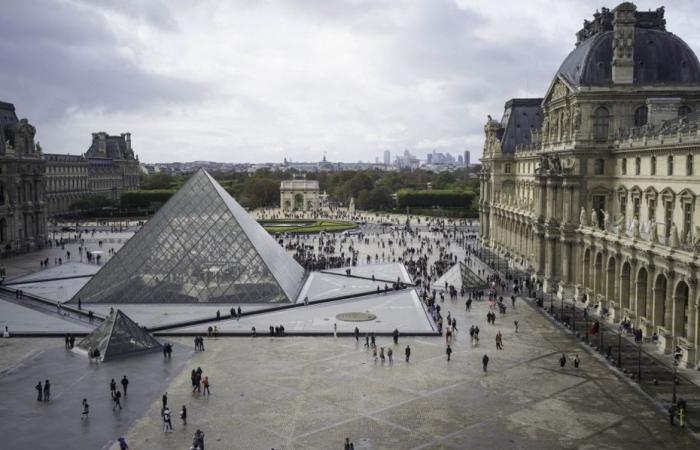 the state of the Louvre museum worries