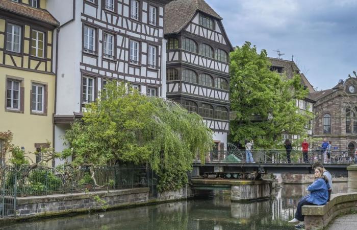 What future for the swing bridge, this rare and aging structure in Strasbourg, which attracts tourists