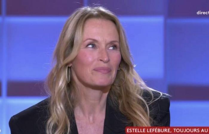 Estelle Lefébure responds to Anne-Elisabeth Lemoine and explains the remark about her age which annoys her in C à vous