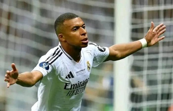 Kylian Mbappé breaks Champions League record held by Lionel Messi