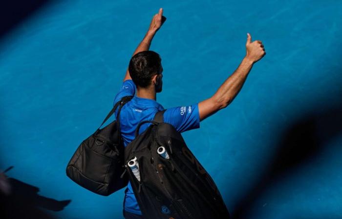 Under the whistles, Djokovic abandons, Sinner confronts Shelton, scores and live results