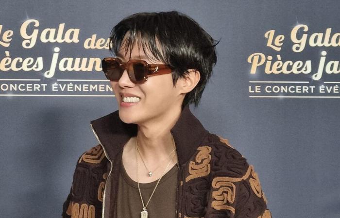 J-Hope from BTS offers France his big comeback on stage at the Yellow Pieces Gala