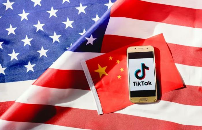 TikTok is no longer downloadable, smartphones that still have the app are selling at crazy prices