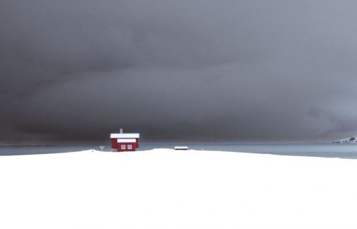 The Icelandic photos of Christophe Jacrot brought together in a book