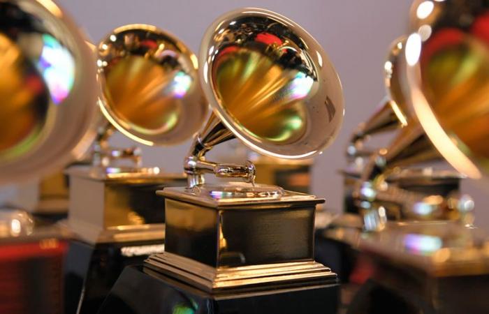 Who’s Performing at Grammys 2025? Lineup of Performers Starting to Come Together! | 2025 Grammys, Benson Boone, Billie Eilish, Chappell Roan, Charli XCX, doechii, Extended, Grammys, Music, Raye, Sabrina Carpenter, Shakira, Slideshow, Teddy Swims | Just Jared: Celebrity News and Gossip