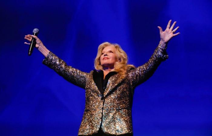 Sylvie Vartan talks about three final concerts in Paris