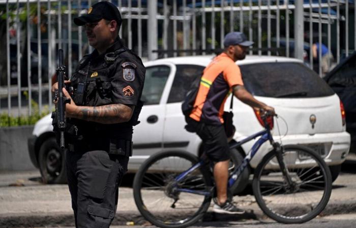 Brazil: Police operation in favelas leaves at least five dead