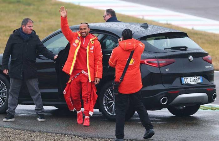 Alfa Romeo: at the same time as his new team, Lewis Hamilton discovers the Stelvio!