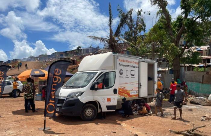 Mayotte: Orange designs a safetytruck!