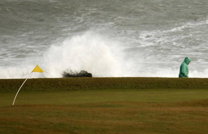 historic wind record in Ireland