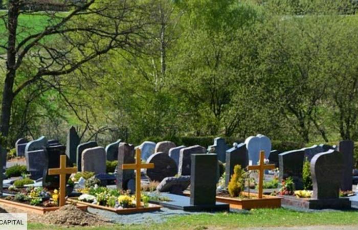 A family victim of a scam discovers the absence of a place in the vault on the day of the burial