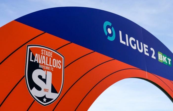 clashes between supporters before the Laval-Troyes match