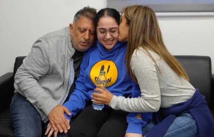 for the four released Israeli hostages, a reunion between tears and cries of joy