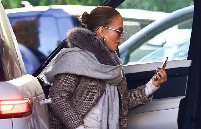 Jennifer Lopez Bundles Up with Boots, Fur, and a Baby Birkin Bag