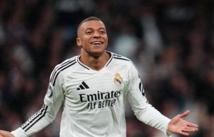 First hat-trick for Mbappé with Real