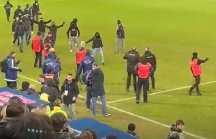 disgruntled supporters invade the field, Kylian Mbappé’s SM Caen in the middle of a crisis