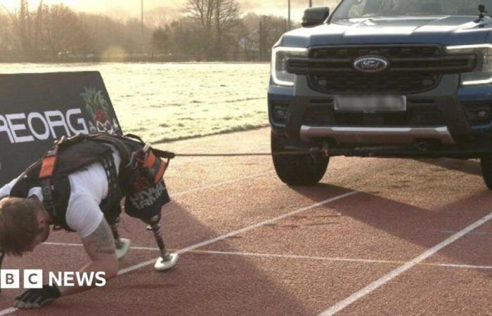 Amputee former Marine Mark Ormrod hopes for truck-pull record