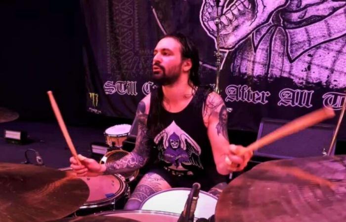 Former Slipknot drummer Jay Weinberg revisits his past during a clinic in Paris