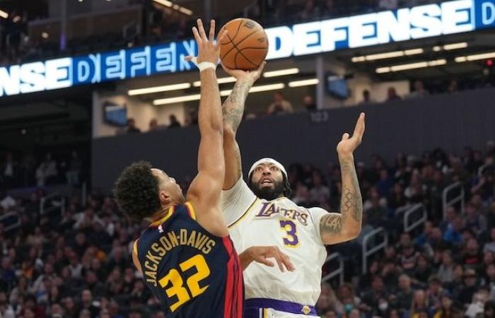 Anthony Davis Leads Dominant Lakers Victory Over Warriors