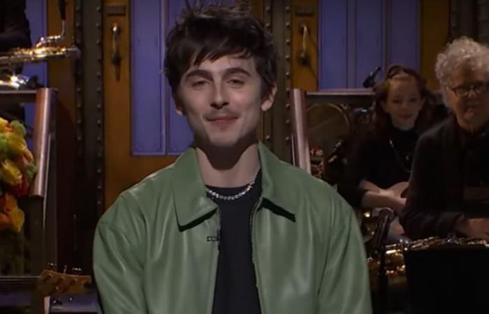 Timothee Chalamet Jokes About Losing at Awards Shows, Reveals What He’s Singing on ‘SNL’ During Opening Monologue | Bob Dylan, Music, Saturday Night Live, Television, Timothee Chalamet | Just Jared: Celebrity News and Gossip