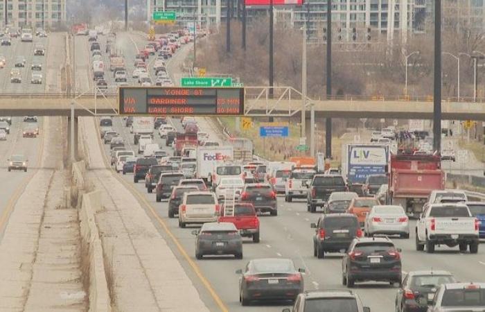 Sidewalks, metro, parks: Toronto attacks its infrastructure in poor condition