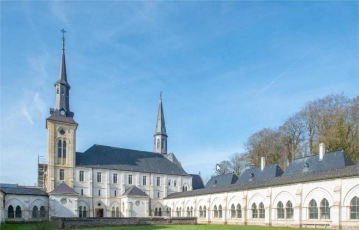 This 700-year-old monument is one of the most remarkable in Pas-de-Calais