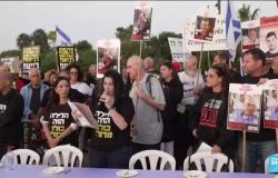 Hundreds of Israelis demand return of hostages