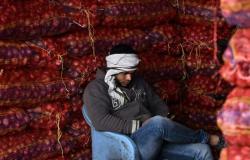 India lifts export restrictions on onion